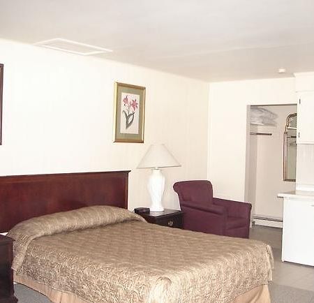 Swiss Motel リバーヘッド 部屋 写真